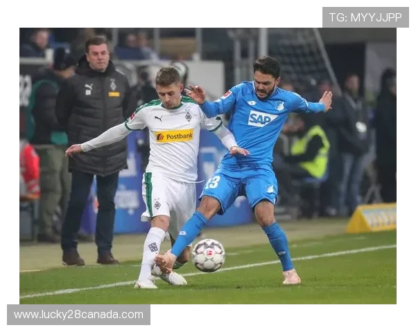 沃尔夫斯堡主场失利，霍村客场逆袭演精彩反转